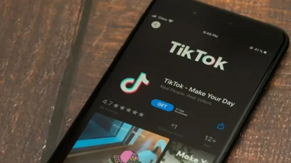 Tiktok Ads vs Tiktok Organik, Mana yang Lebih Worth it?